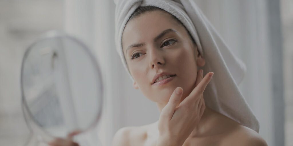 5 Benefits of lavender oil 2 skin cleanser template hero img bg